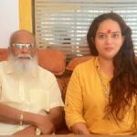 Vijayendra Prasad Seeks Blessings from Guru Maa Tejaswini Ganga for His New Film
