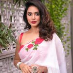 Hollywood/ Bollywood actress Neetu Chandra, a girl from Bihar to Hollywood and a National award winning producer Appointed as Icon Face of Election Commission of Bihar