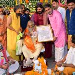 The chief national coordinator of the Shinde faction of Shiv Sena, Dr. Verma, was deeply moved by the blessings bestowed upon him by the saints.