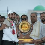 Motivational Speaker Munawar Zama Honoured with ‘Pride of India Award’ by Karnataka Chief Minister Shri Siddaramaiah