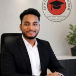 500 Students, One WhatsApp Group and a 1-Month UK Stay Grant: How a 26-Year-Old Founder Is Making the UK Study-Abroad Journey Easier for Indian Students